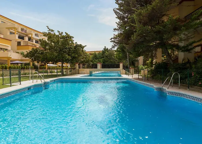 Homes 605 מארבלה