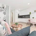 Homes 605 Apartamento Marbella