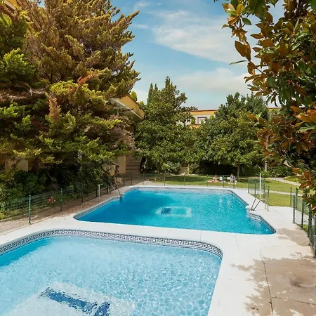 Apartment Homes 605 *